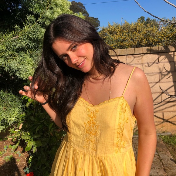 Meet your Posher, Julia - Picture 3 of 3